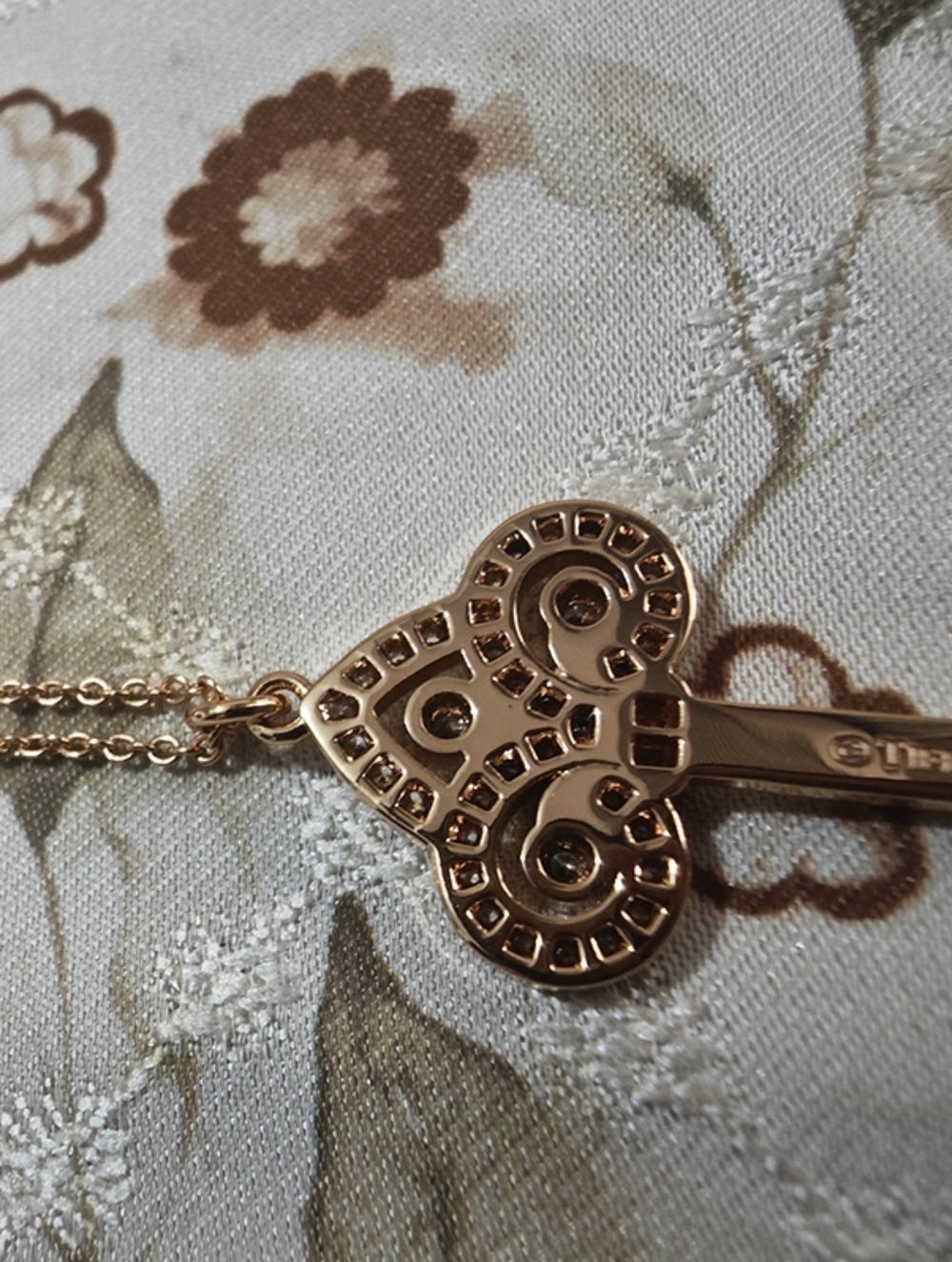 Tiffany & Co. 18K Gold Diamond Necklace - Picture 5 of 7